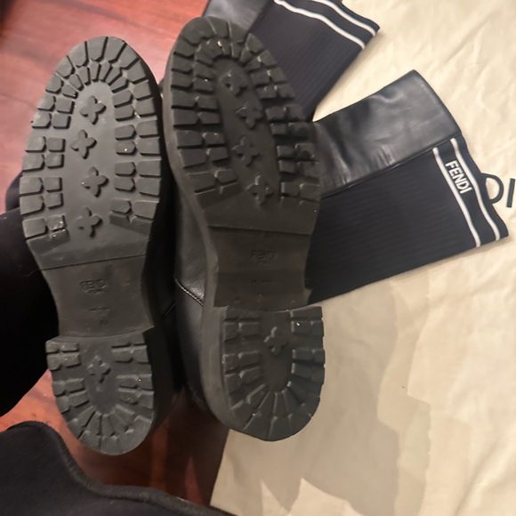 Fendi thigh high sock boots. Flats. Size 36 1/2. Logo black leather F0554 25 mm. - Picture 2 of 15